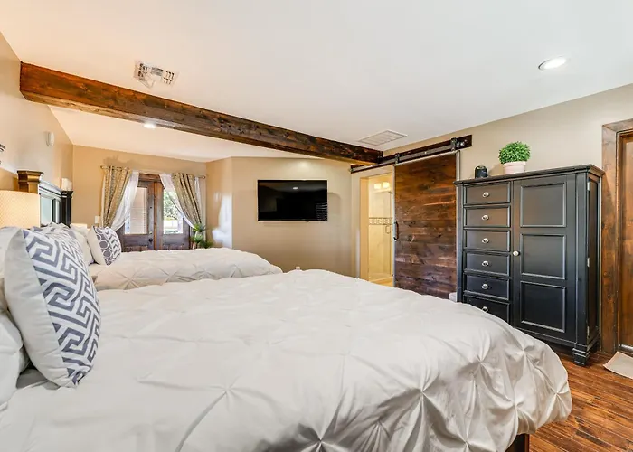 2 Mi To Old Town: 'the Grand Palms Estate' W/ Pool Villa Scottsdale