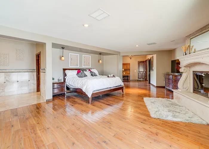 2 Mi To Old Town: 'the Grand Palms Estate' W/ Pool Scottsdale
