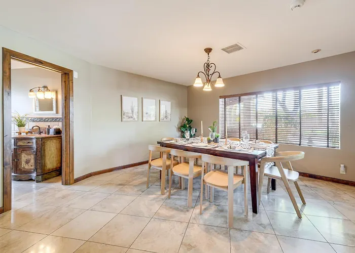 2 Mi To Old Town: 'the Grand Palms Estate' W/ Pool Villa Scottsdale