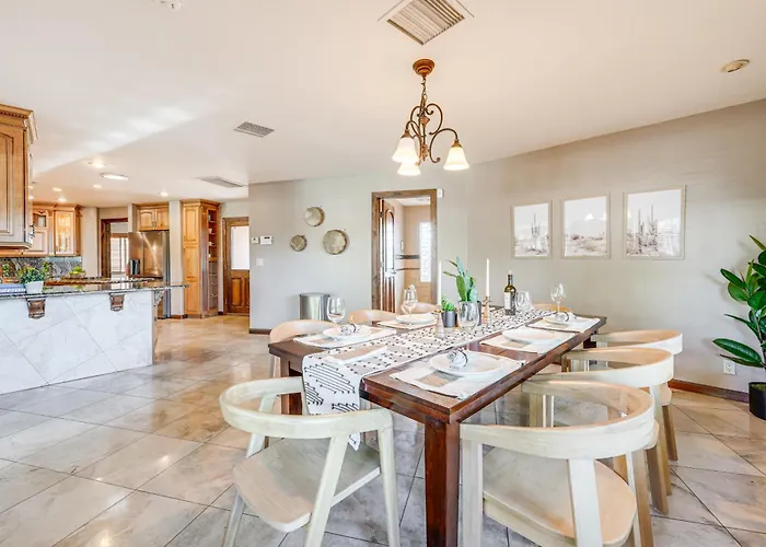 2 Mi To Old Town: 'the Grand Palms Estate' W/ Pool * Scottsdale